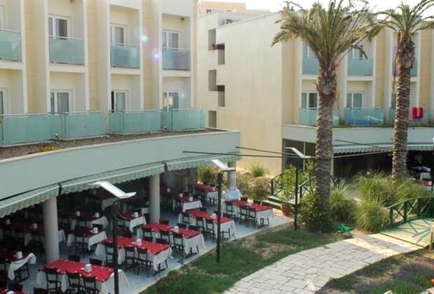 Palm Beach Otel Küçükkuyu Gümbet - Görsel 12