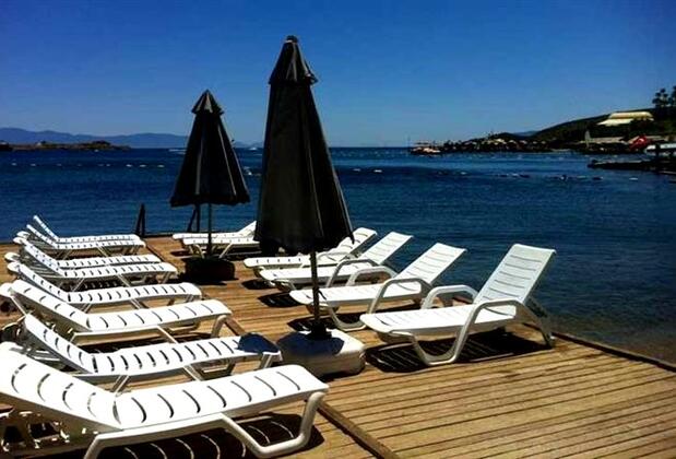 Palm Beach Otel Küçükkuyu Gümbet - Görsel 18