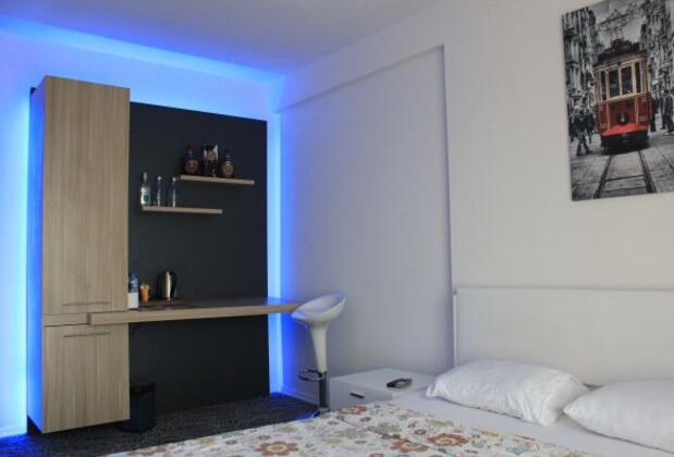 Red House Konaklama - Görsel 16