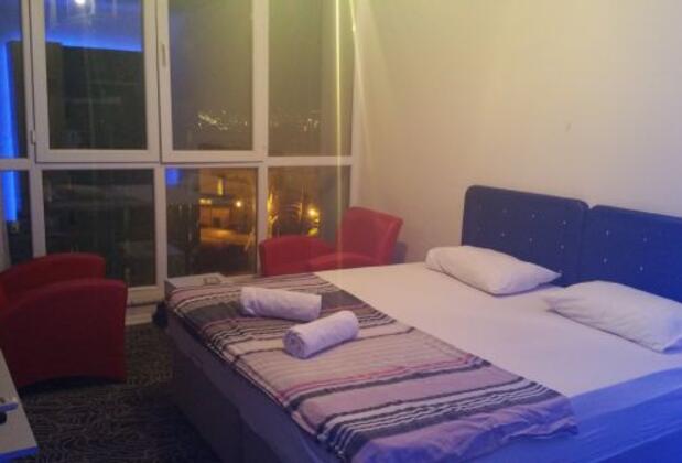 Red House Konaklama - Görsel 26