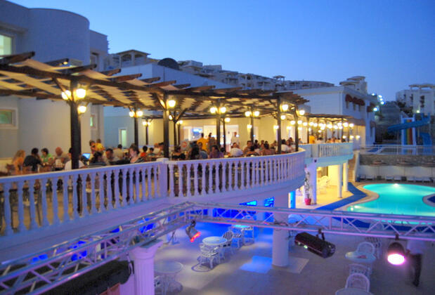 Flamingo Country Club - Görsel 9