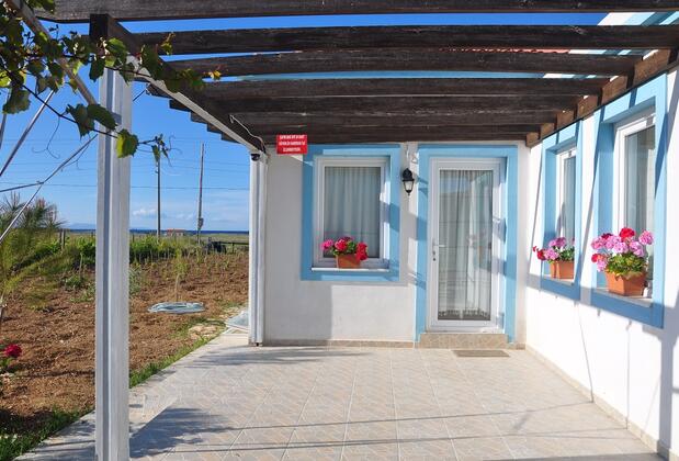 Bozcaada Çayır Bağ Evi Pansiyon - Görsel 7