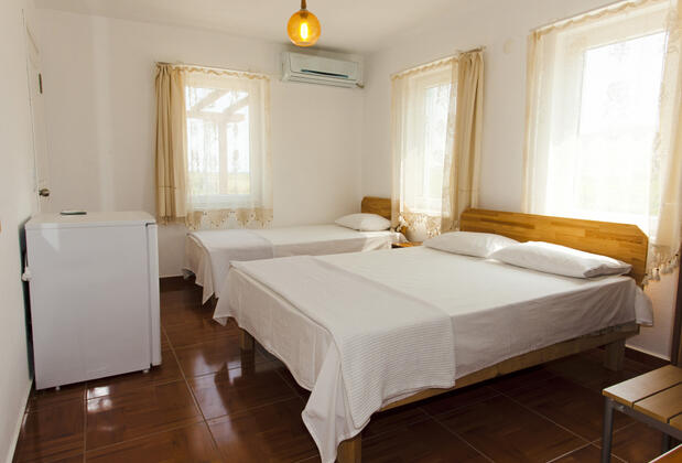 Bozcaada Çayır Bağ Evi Pansiyon - Görsel 4