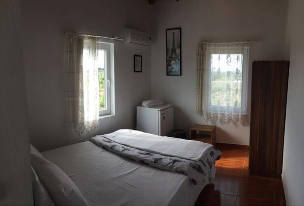 Bozcaada Çayır Bağ Evi Pansiyon - Görsel 24