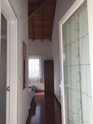 Bozcaada Çayır Bağ Evi Pansiyon - Görsel 6