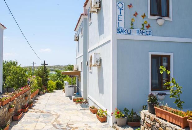 Bozcaada Deniz Bahçe Otel - Görsel 11
