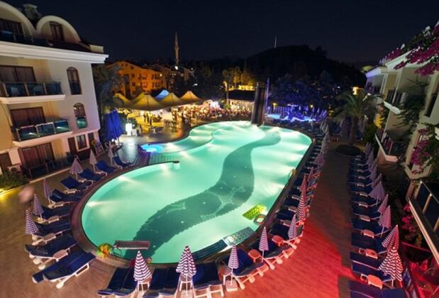 Club Candan - Görsel 3