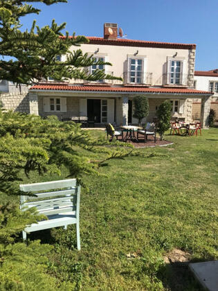 B&Y Lounge Butik Otel - Görsel 8