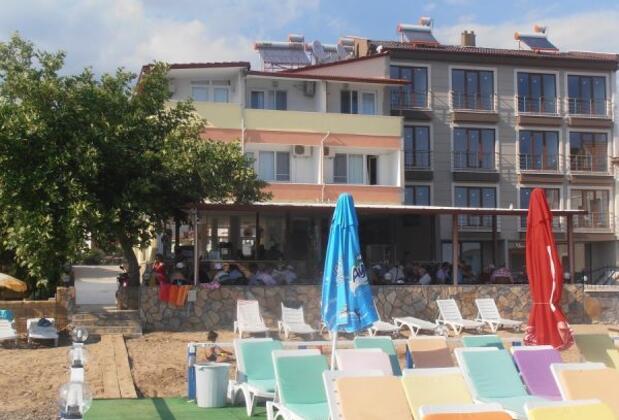 Yaprak Pansiyon Cafe Beach Club - Görsel 5