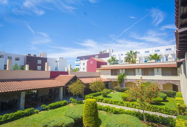 Serene Beach Resort - Görsel 33