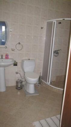 Bonjour Guesthouse - Görsel 12