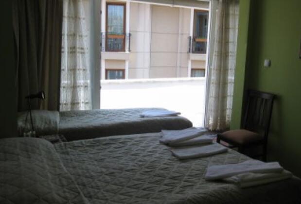 Bonjour Guesthouse - Görsel 6