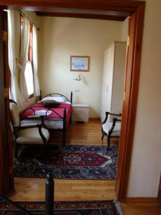 Safran Sarı Pansiyon - Görsel 17