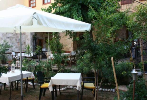 Safran Sarı Pansiyon - Görsel 3