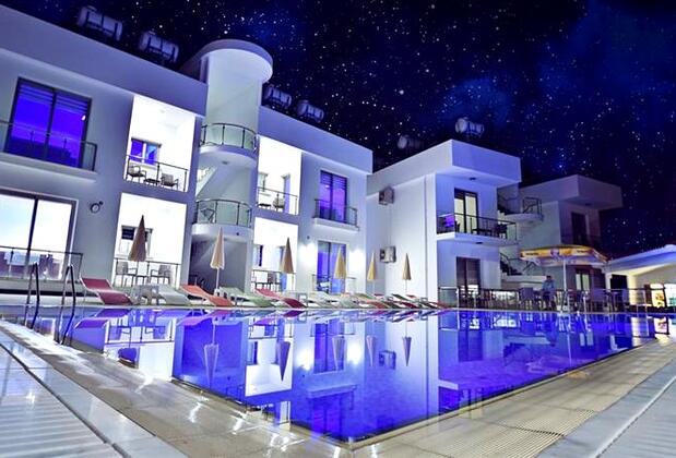 Metin's Holiday Apartments - Görsel 8