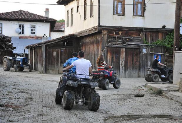 Emirbey Atlı Turizm ve Doğal Yaşam Köyü - Görsel 5