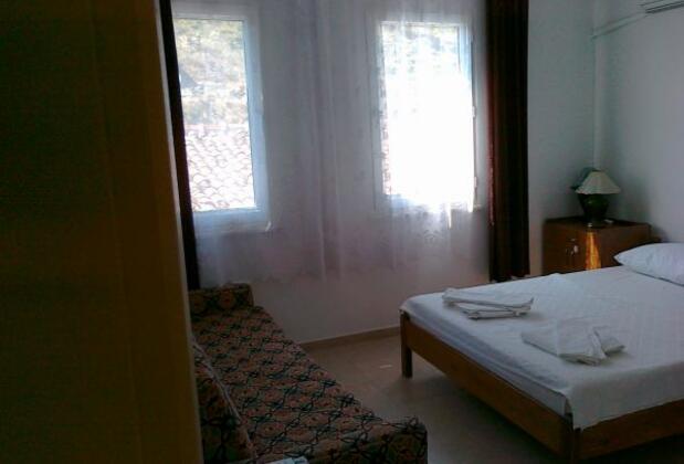 Bozcaada Gezievi Pansiyon - Görsel 17