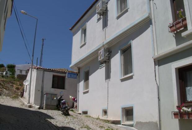 Bozcaada Gezievi Pansiyon - Görsel 11