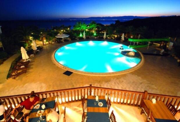 Çeşme Palace Hotel - Görsel 4