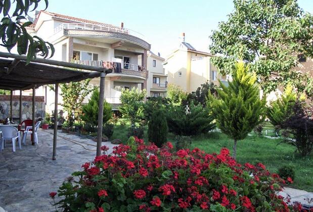 Akıncılar Apart Otel Küçükkuyu - Görsel 3
