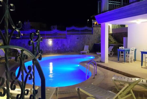 Çeşmedeki Eviniz Lovely Hotel - Görsel 15