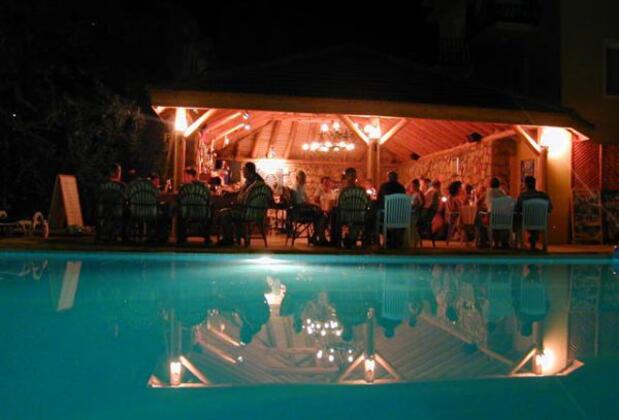 Candlelight Motel and Apartments - Görsel 3