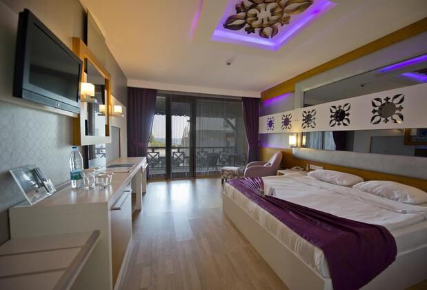 Flora Garden Beach - Görsel 42