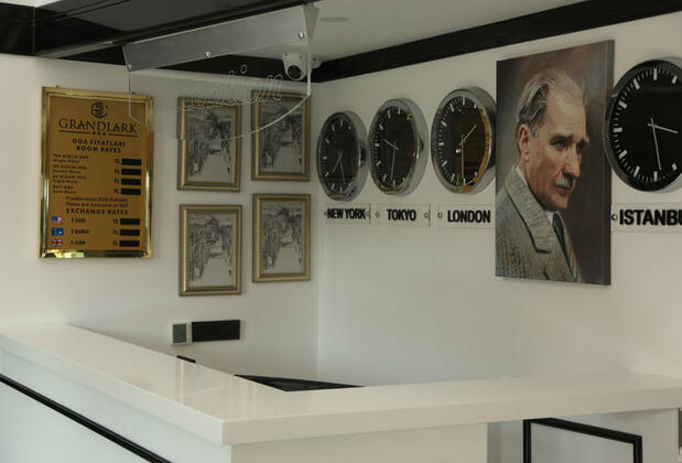 Grand Lark Hotel - Görsel 12