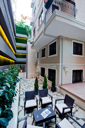 Collage Cihangir Hotel - Görsel 21