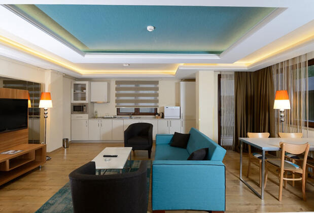 Collage Cihangir Hotel - Görsel 5