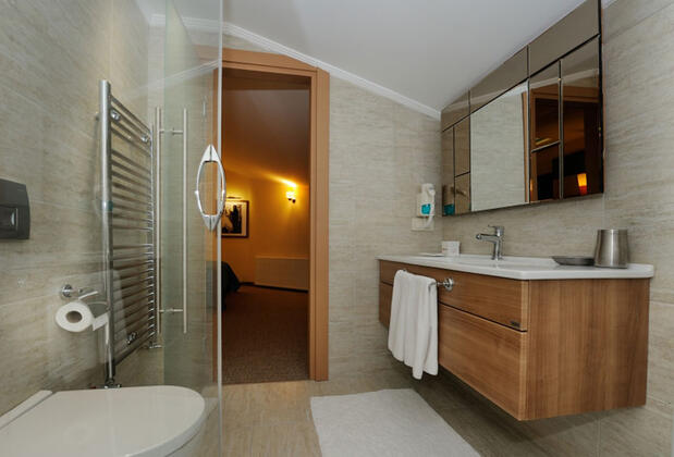 Collage Cihangir Hotel - Görsel 34