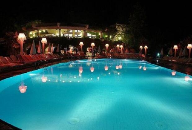 Mersin Beach Club Otel Kuşadası - Görsel 35