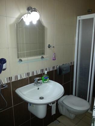 Pembe Ev Pansiyon - Görsel 25