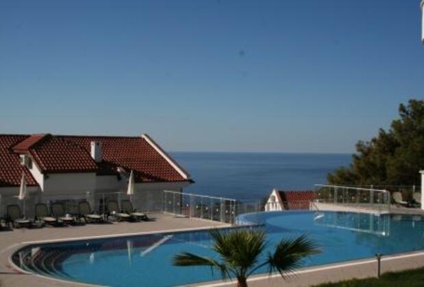 Nicholas Heights Deluxe Suite Hotel - Görsel 4