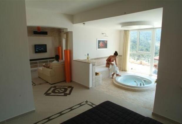 Nicholas Heights Deluxe Suite Hotel - Görsel 10