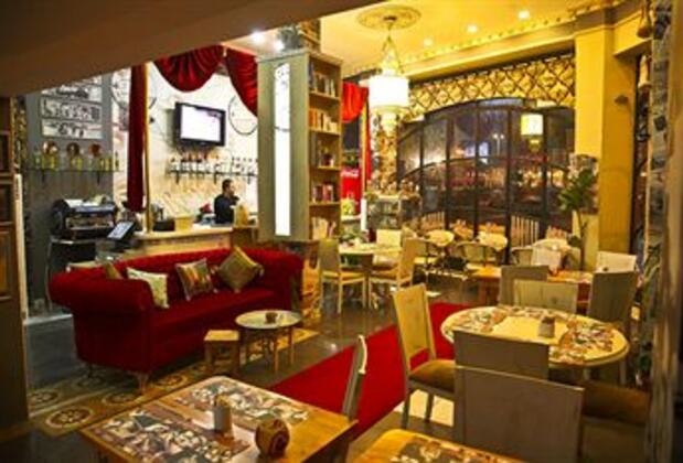 Romans Haute Couture Otel - Görsel 7