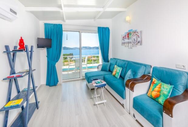 Derin Mavi Suite Butik Otel - Görsel 13