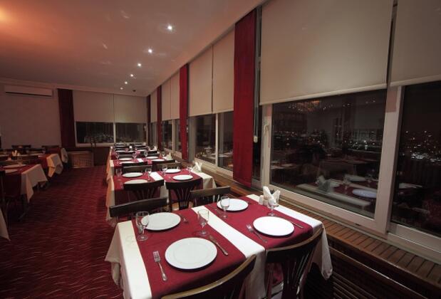 Şeref Hotel İstanbul - Görsel 4