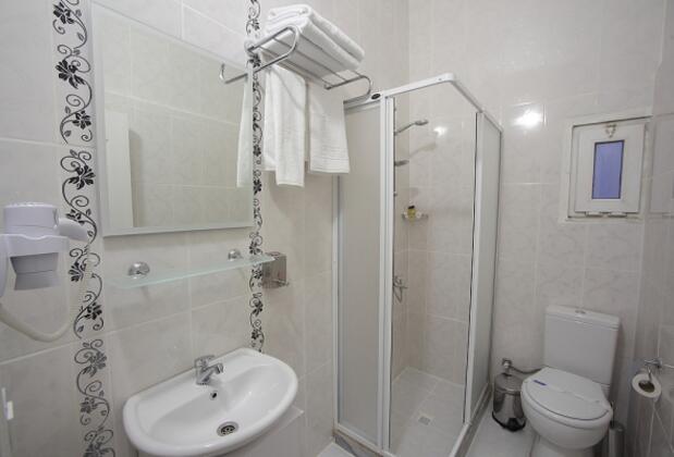 Şeref Hotel İstanbul - Görsel 6