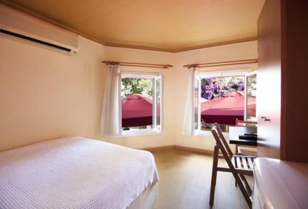 Kınalıada Ada Pansiyon - Görsel 12