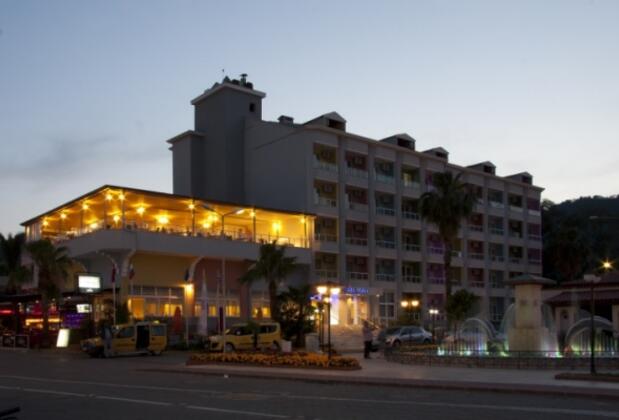 Vela Hotel İçmeler - Görsel 3