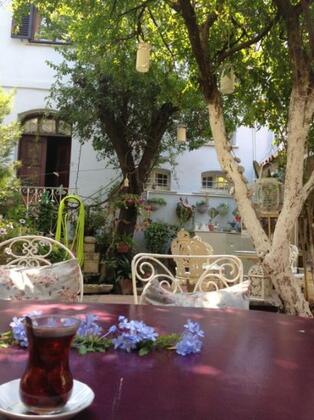 Bozcaada Rengigül Pansiyon - Görsel 13