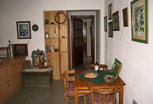 Tenedos Asma Bağ Evi - Görsel 3