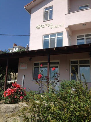 Bozca Pansiyon - Görsel 5
