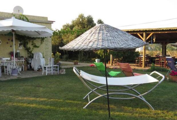 Tenedos Tatil Odaları - Görsel 3