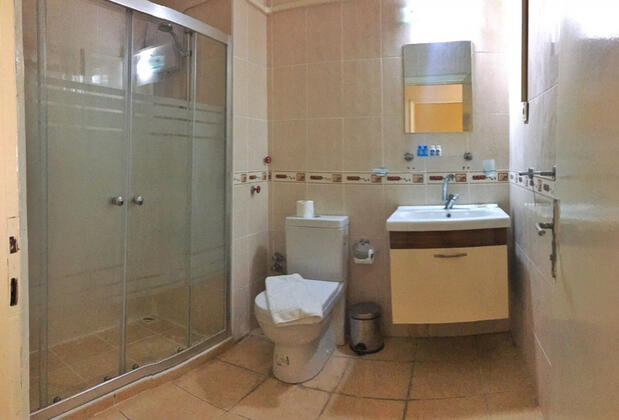 Alsancak Uygulama Oteli - Görsel 9