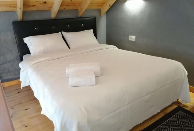 Antique River House - Görsel 38