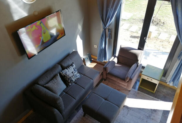 Antique River House - Görsel 8