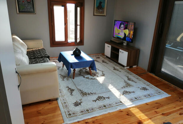 Antique River House - Görsel 23