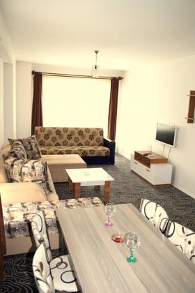 Zeus Apart - Görsel 4